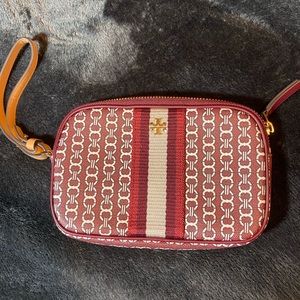 Tory Burch Gemini Link Wristlet Royal Burgundy